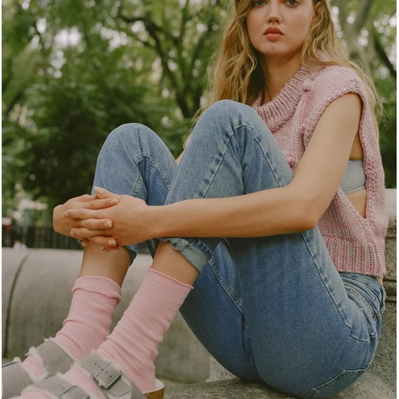 Urban Outfitters Denim - UO bdg high waist mom jeans 24 (d404)